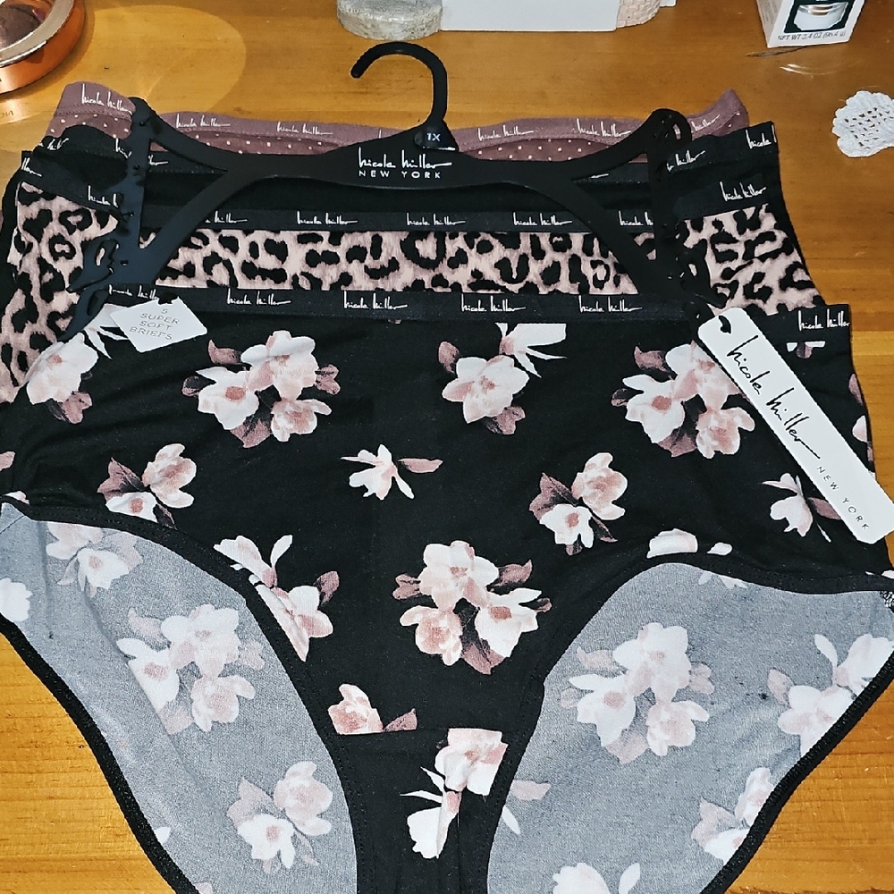 Nicole Miller Black Floral and Leopard Print Panties